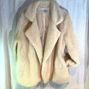 Charlotte Russe faux fur jacket in ivory sizeXL. Fun fashion piece